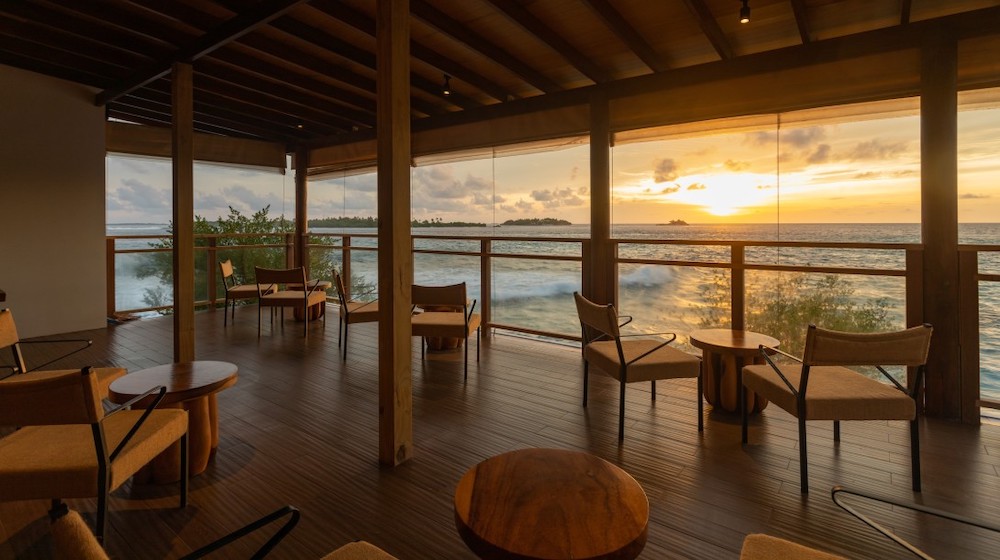 Cinnamon Dhonveli Maldives — dining