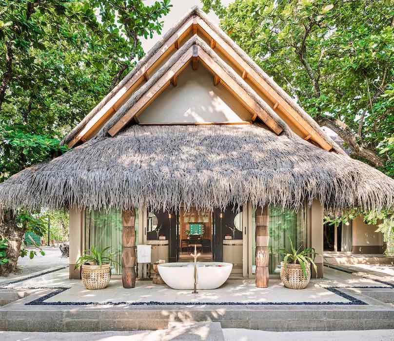 Luxury Beach Villa at JOALI · Villa Guide