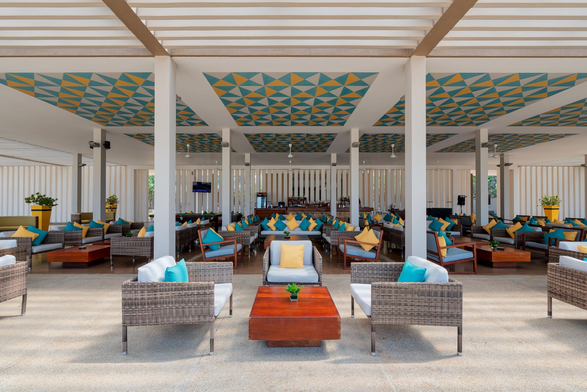 Aqua Bar