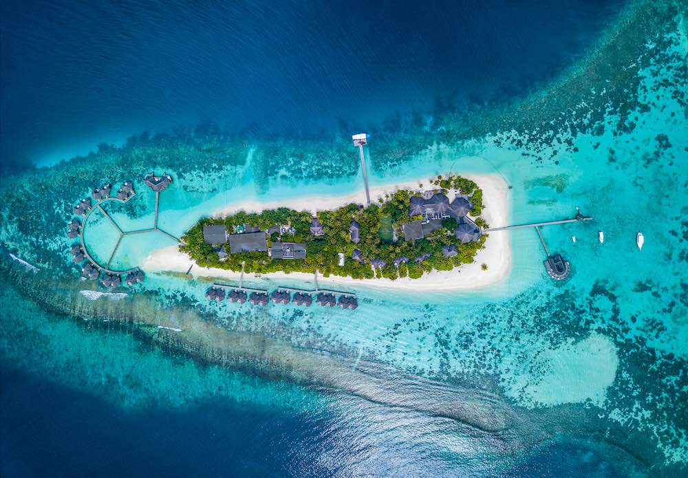 V Villas Maldives at Mirihi – MGallery Collection - Bild 2