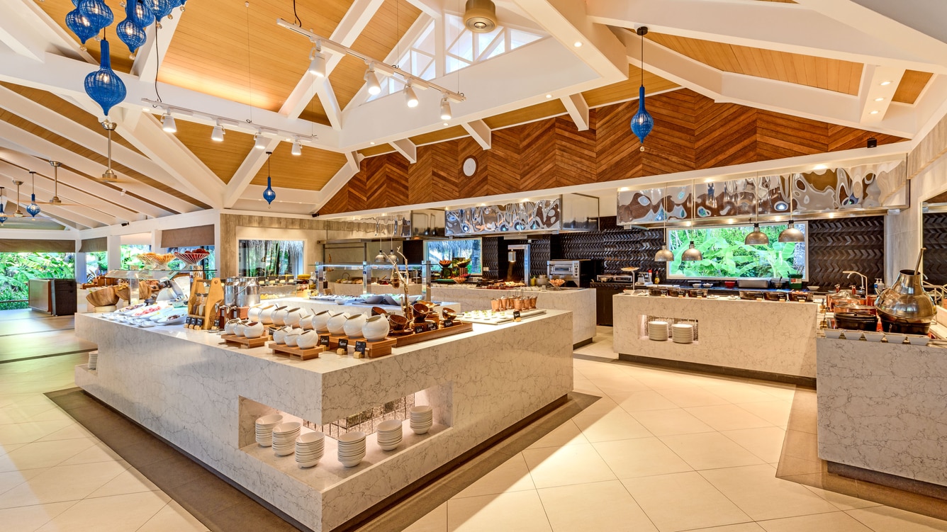 Sheraton Maldives Full Moon Resort & Spa - Bild 4
