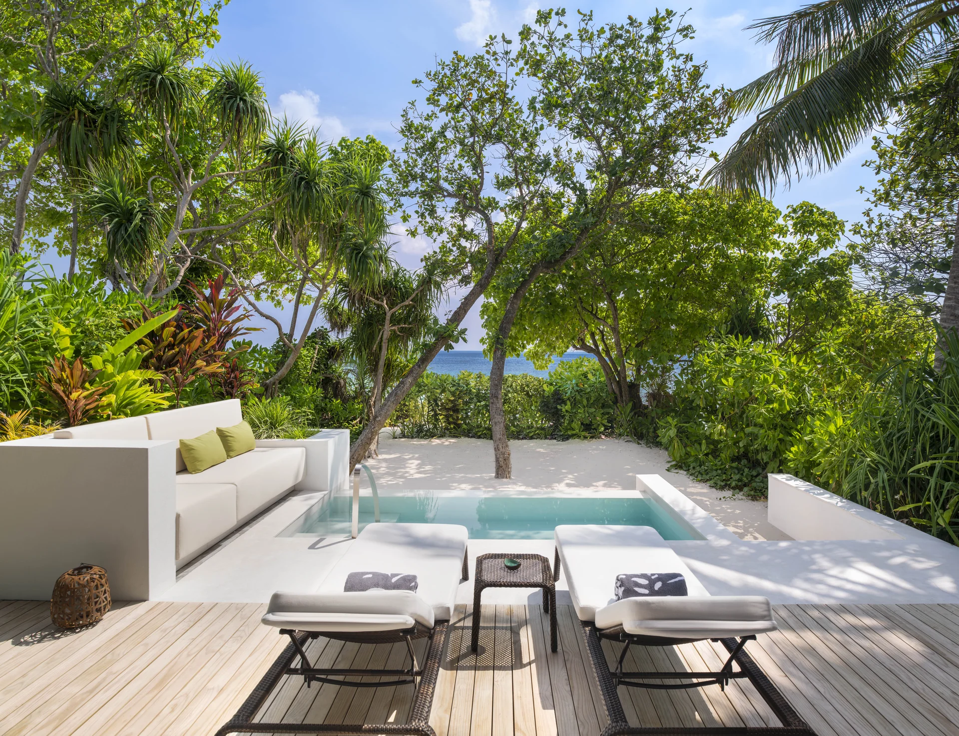 The Westin Maldives Miriandhoo Resort - Bild 3