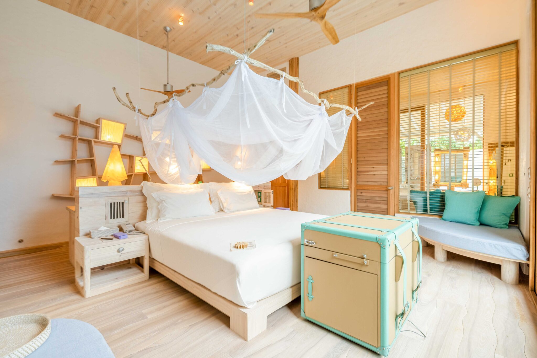 3 Bedroom Island Retreat with Slide photo 2