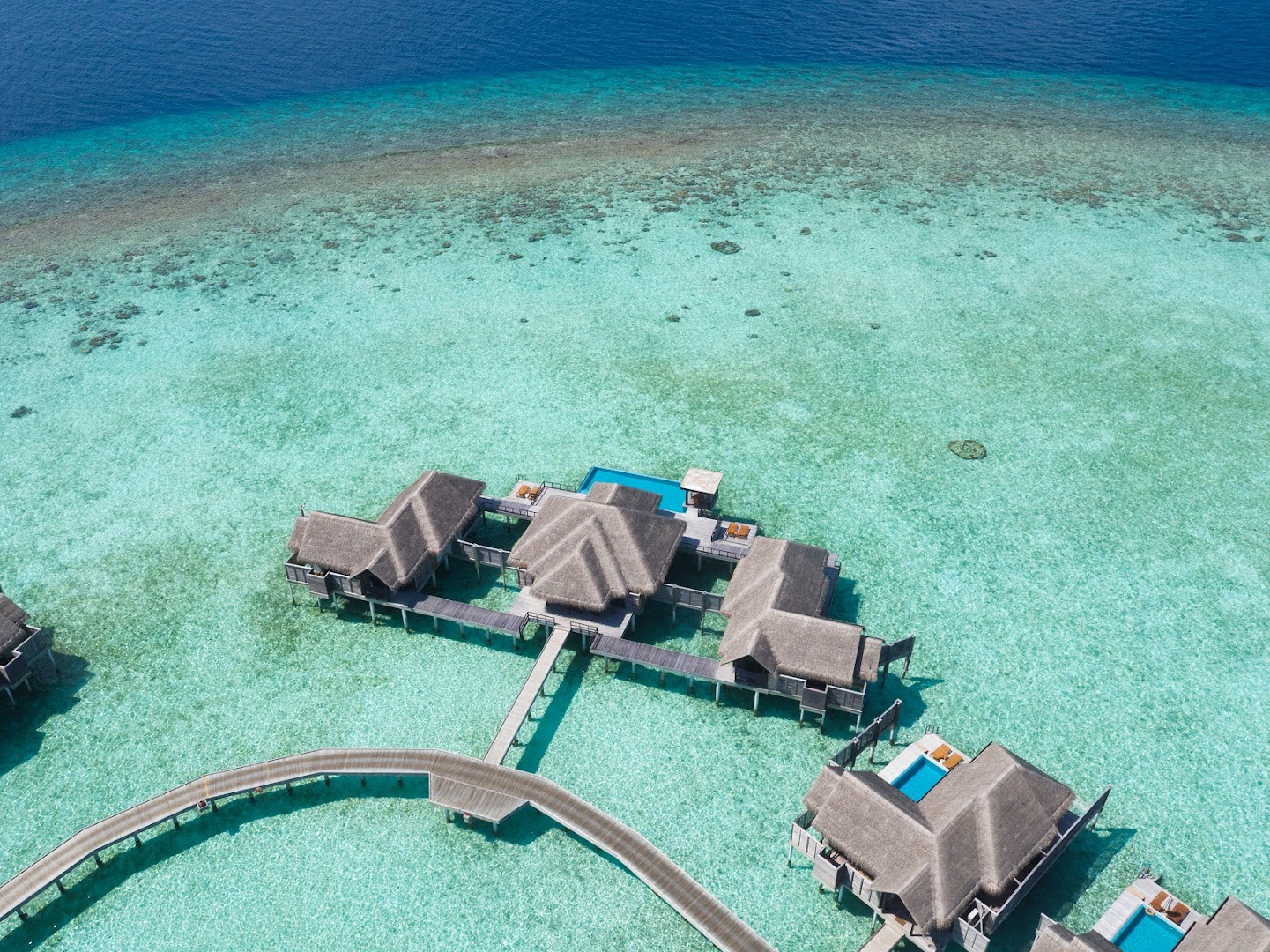 SKY at Anantara Kihavah Maldives Villas thumbnail 6