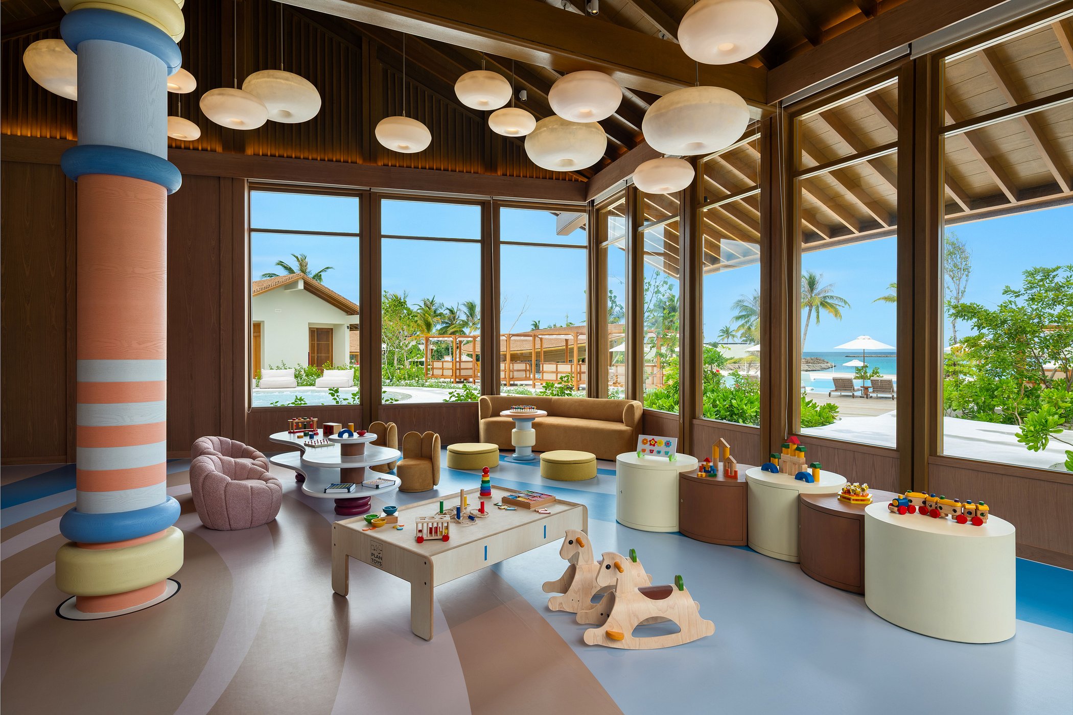 Sunset Social at Centara Grand Lagoon thumbnail 5