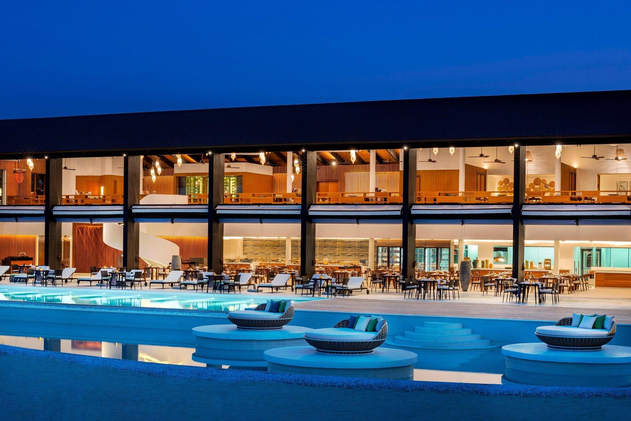 The Westin Maldives Miriandhoo Resort