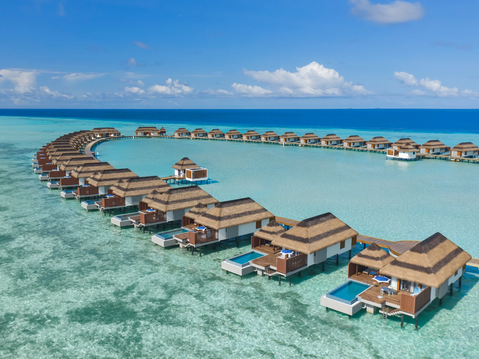 Aqua Villa