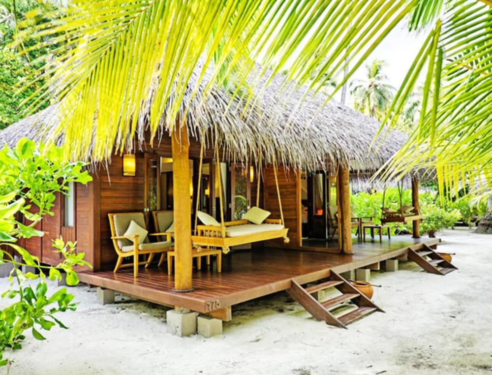 Medhufushi Island Resort