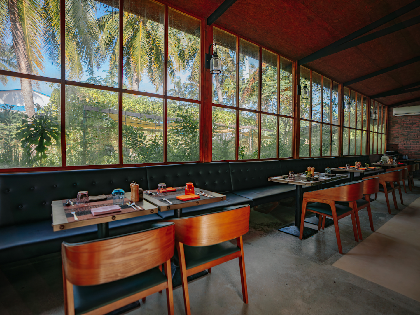 Samaasaa at Oaga Art Resort Maldives - Greatest All Inclusive Plan in the thumbnail 6