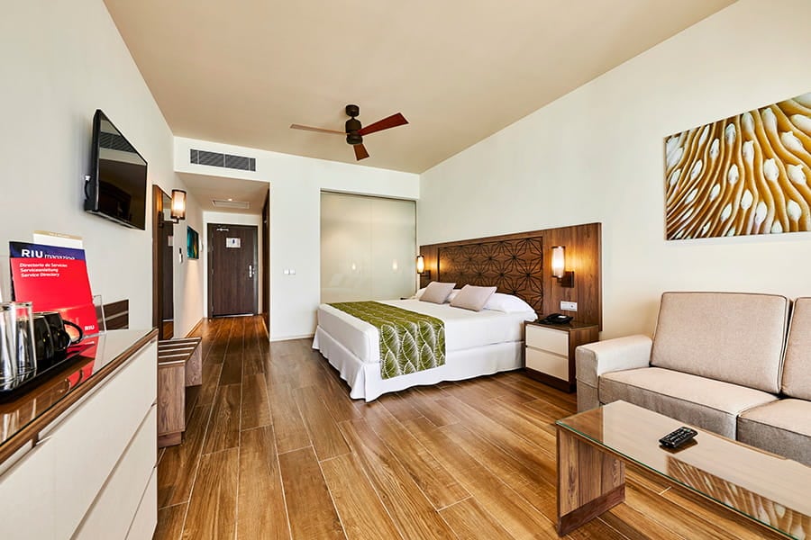 Junior Suite at Hotel Riu Atoll