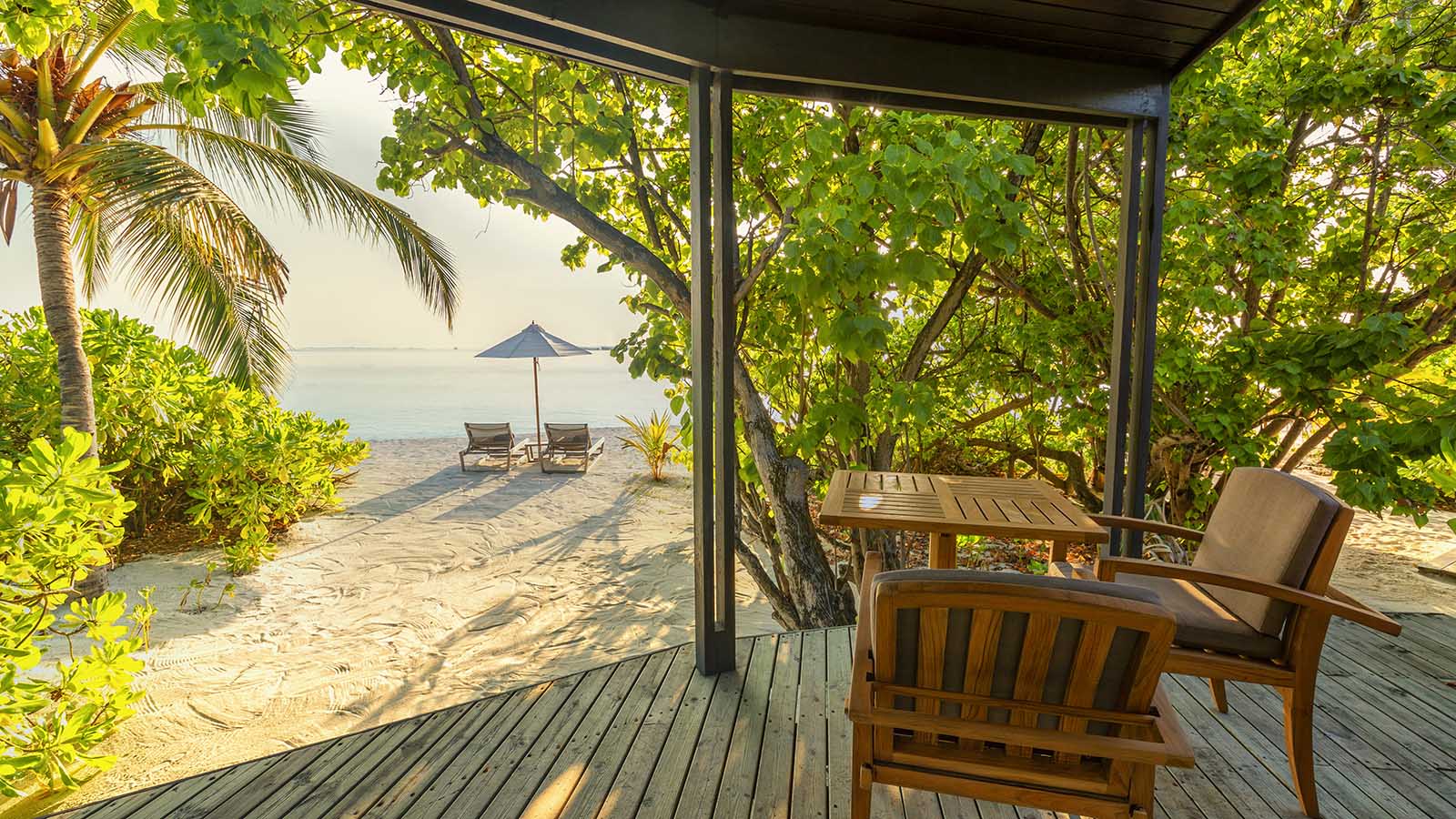 Jacuzzi Beach Villa