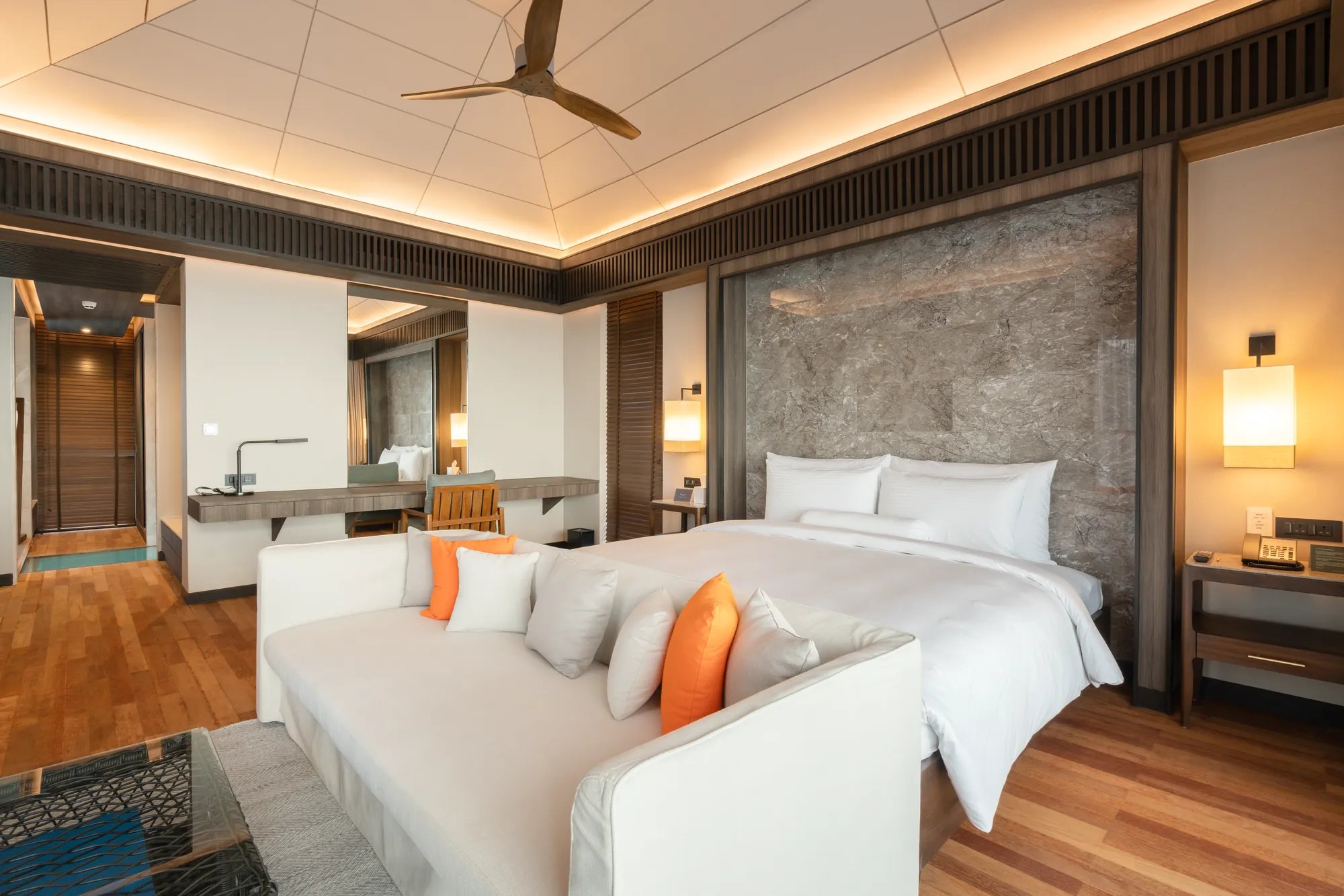 Grand Madifushi Aqua Pool Villa