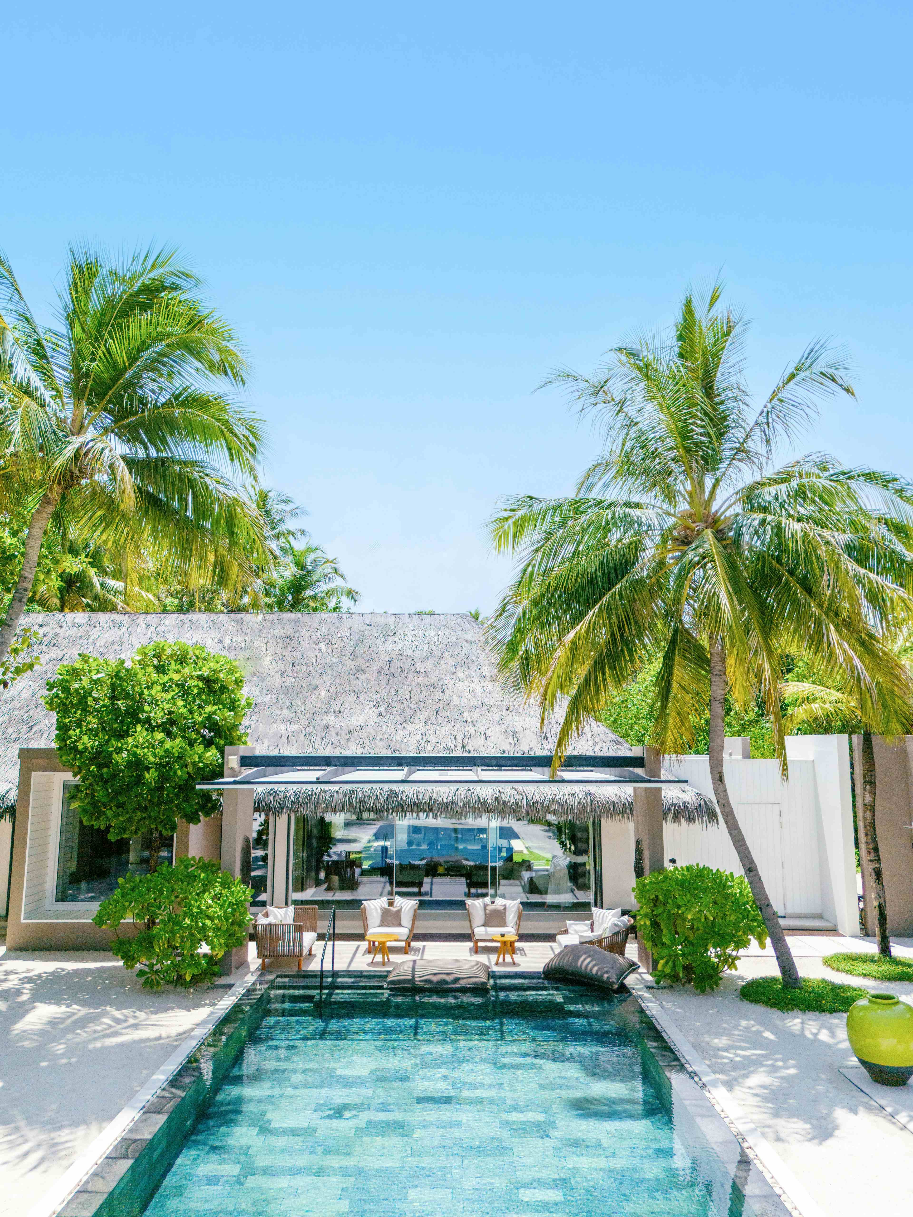 1-Bedroom Island Villa at Cheval Blanc Randheli thumbnail 4