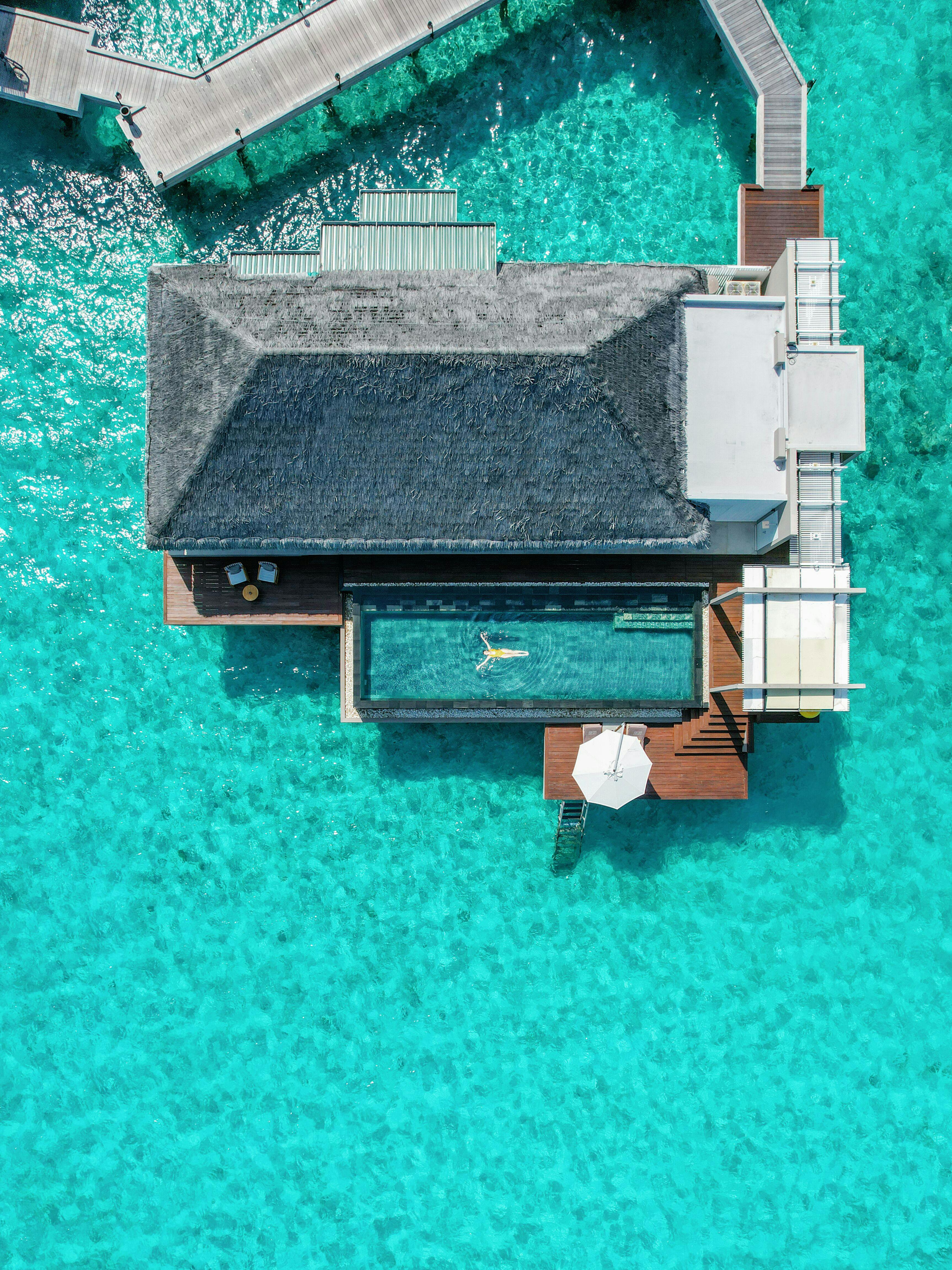 1-Bedroom Lagoon Villa at Cheval Blanc Randheli thumbnail 3