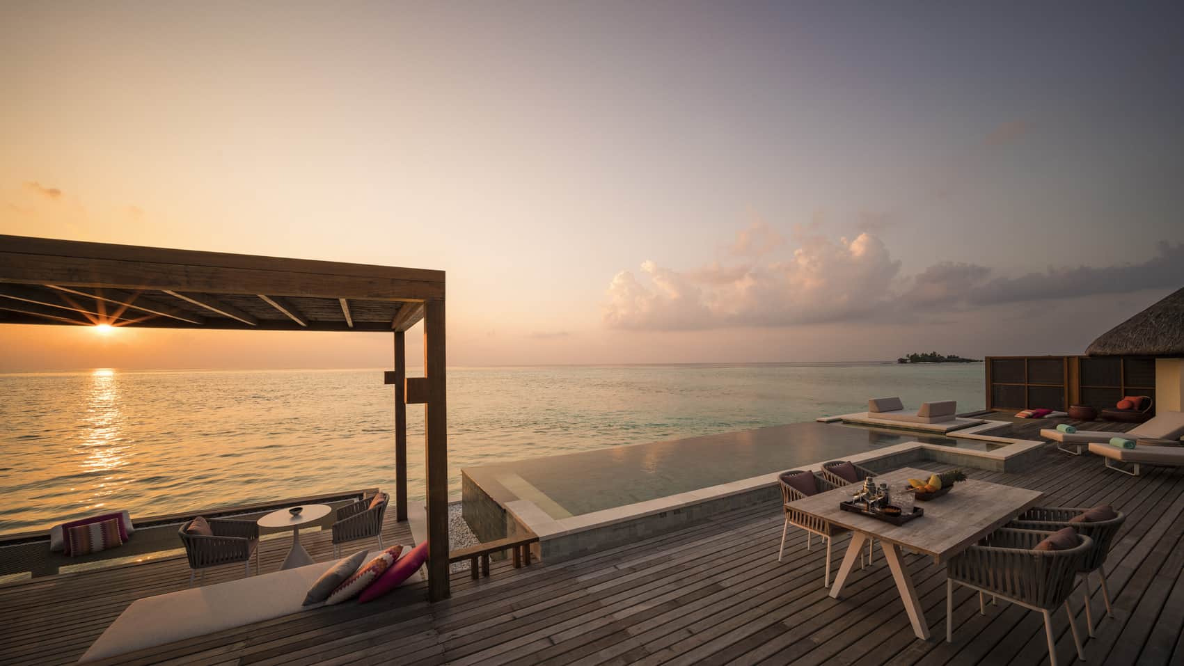 Sunset Two-Bedroom Water Suite