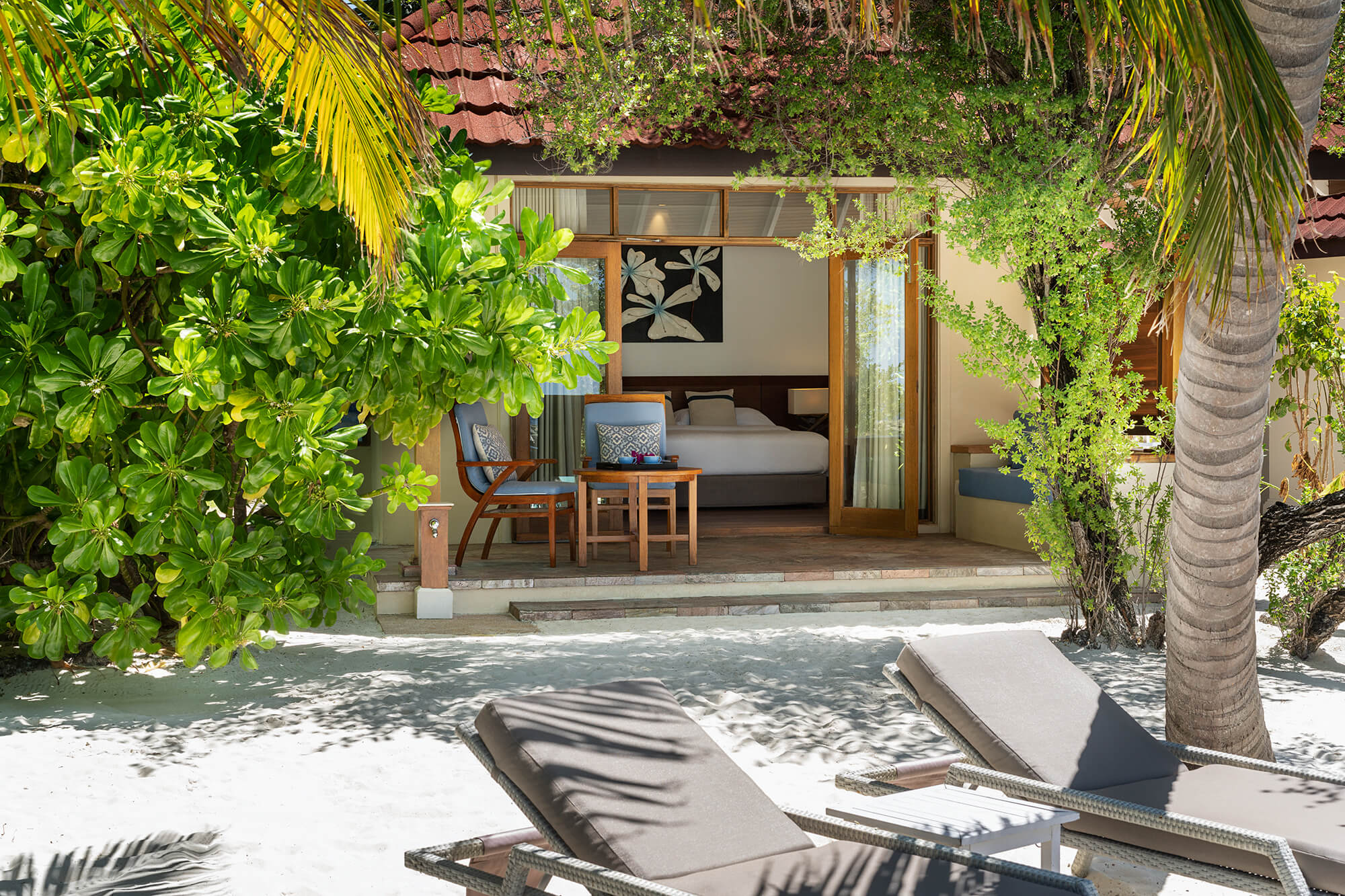 Beachfront Deluxe Bungalow at Kurumba Maldives