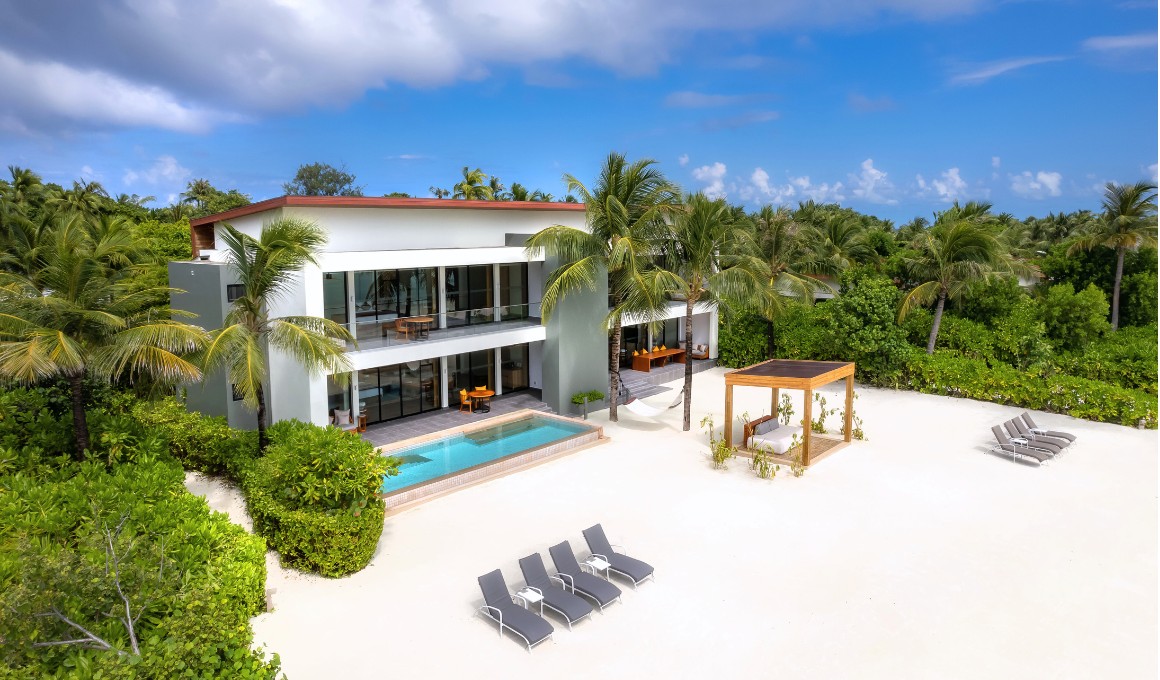 Two-Bedroom Beach Residence with Private Pool at Kuda Villingili Resort thumbnail 4