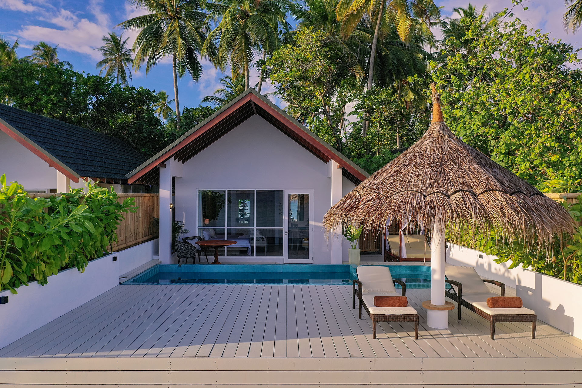 Interconnecting Sunrise Beach Pool Villa