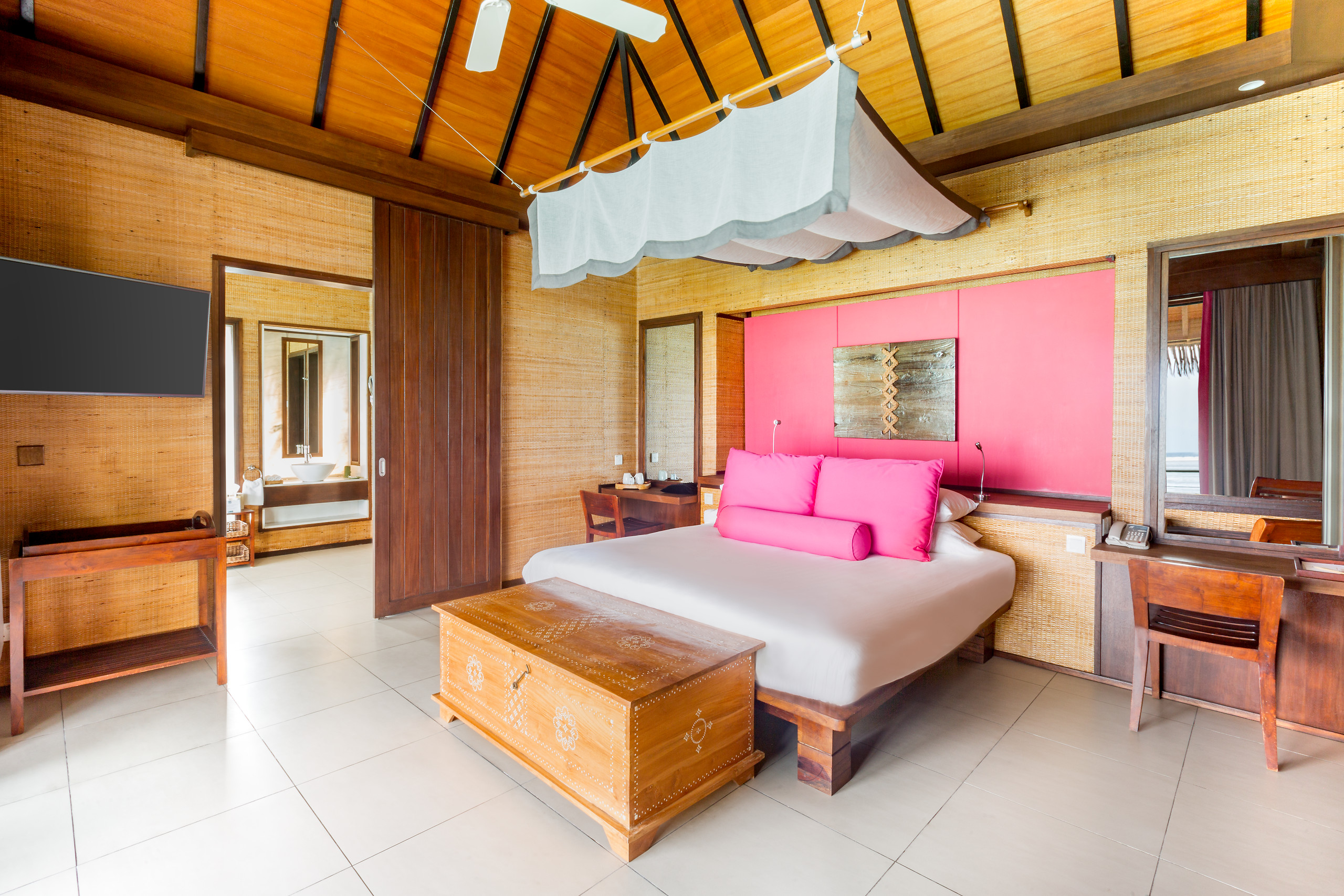 Exclusive Collection Suite